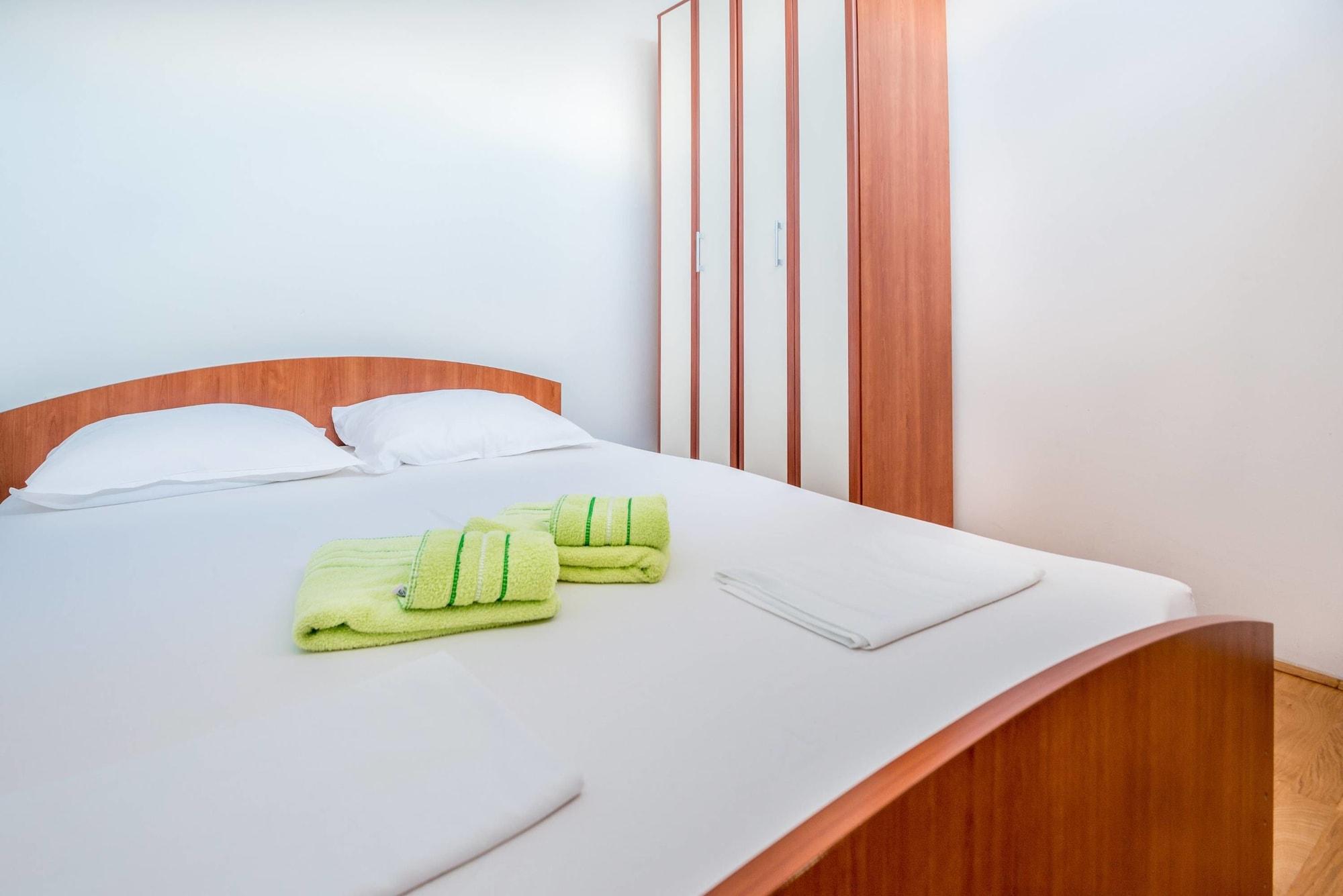 Apartments Ivardic โกตอร์ ภายนอก รูปภาพ