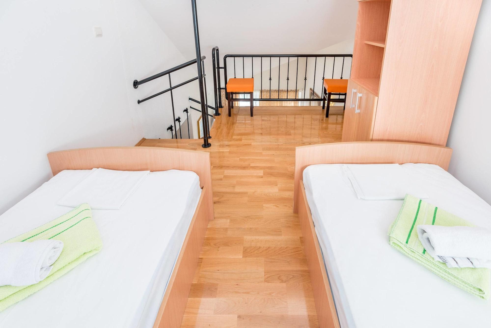 Apartments Ivardic โกตอร์ ภายนอก รูปภาพ