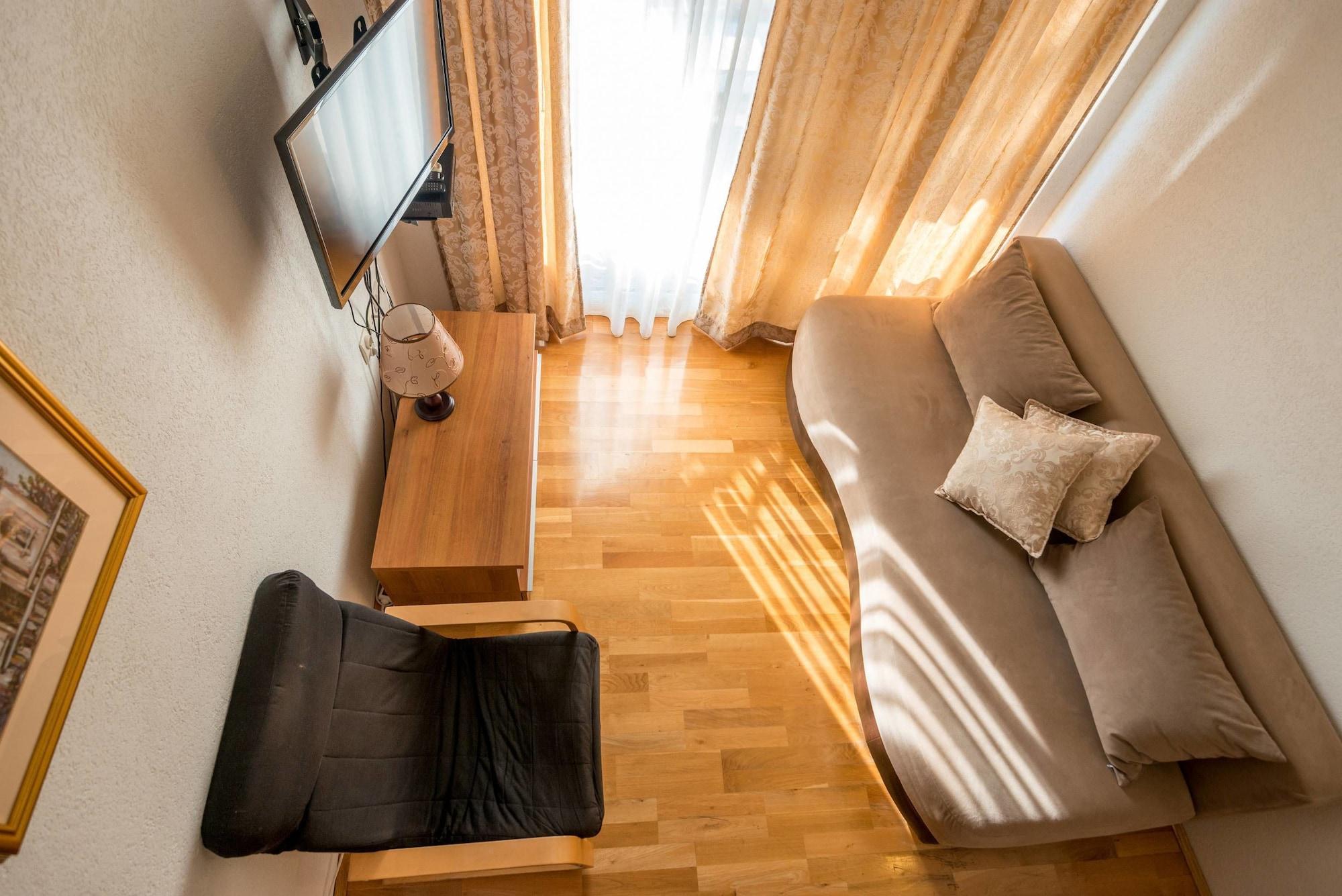 Apartments Ivardic โกตอร์ ภายนอก รูปภาพ
