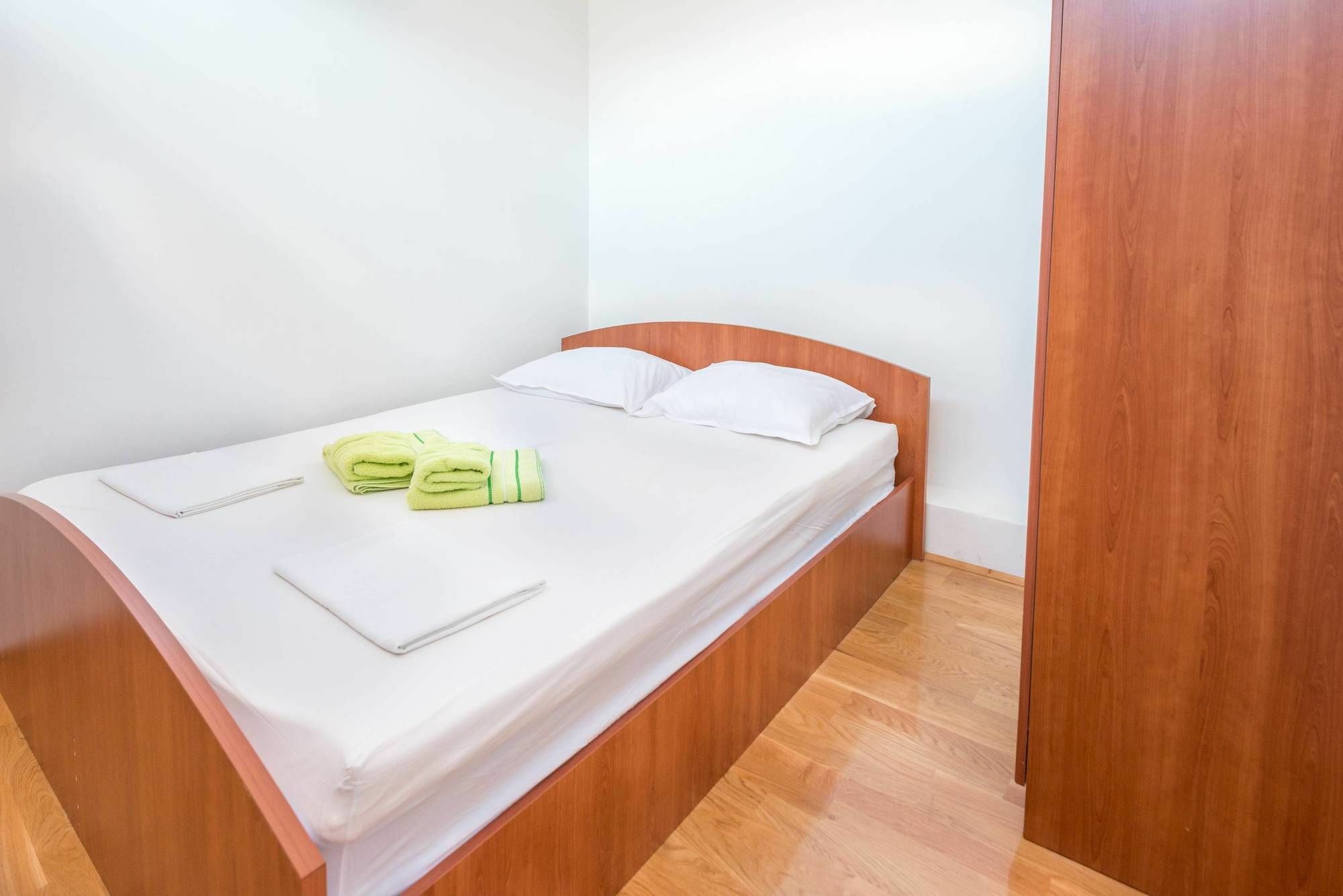 Apartments Ivardic โกตอร์ ภายนอก รูปภาพ